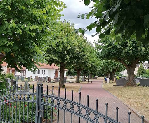 Alter Friedhof Meerholz